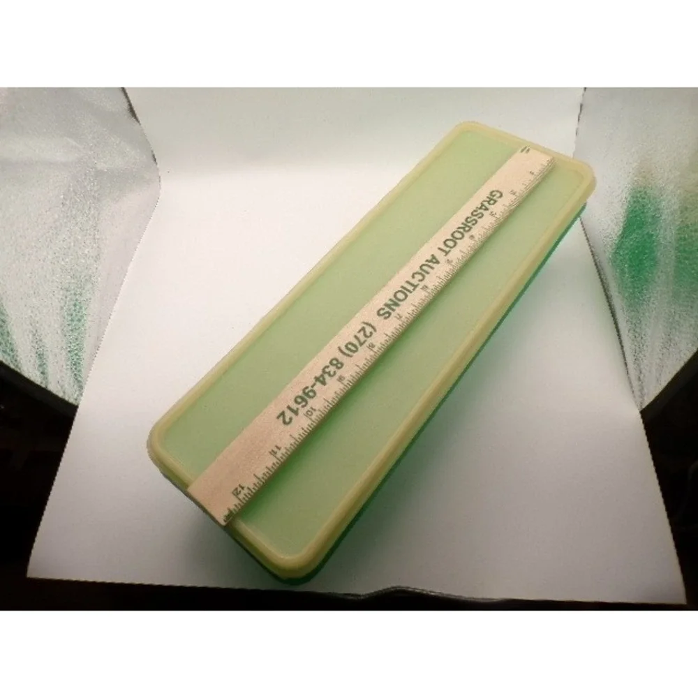 Vintage‎ Tupperware Rectangular Celery Container Green Lid Food Storage 2512